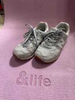 New Balance 574 グレー スニーカーのサムネイル