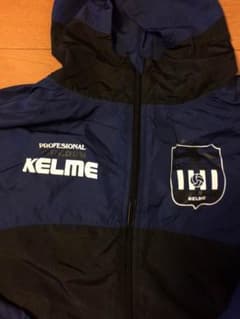 KELMEフーデットウインドブレーカーのサムネイル