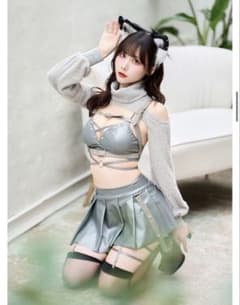 マリームーン malymoon ニットトップレザーグロスウルフ - メルカリ