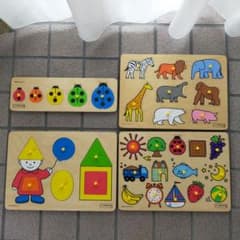 【ボーネルンド】木製パズル 4点セット ピックアップパズル 知育玩具のサムネイル