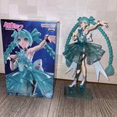 初音ミク Clearluxe エメラルドジェム フィギュア ミク - メルカリ