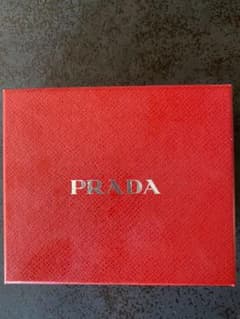PRADA コインケース　空箱のサムネイル