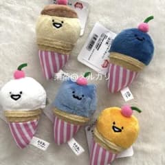 문구와 함께 아이스크림 마스코트 키 체인 총 5종 완성 세트