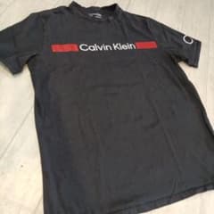 Calvin Klein 黒 Tシャツ ロゴ入りのサムネイル