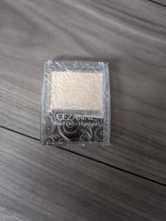 CEZANNE セザンヌ　Pearl Glow Highlight　01