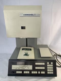 歯科技工　ポーセレンファーネ　　　COMMODORE 75Kerusakan/noda ringan
