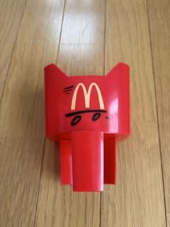 マクドナルド ポテトホルダー 非売品マクドナルドオフィシャル 激レアのサムネイル