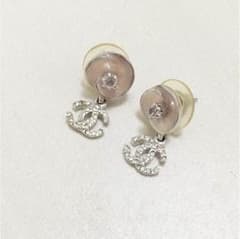 美品 シャネル ピアス シェルローズ 正規品のサムネイル