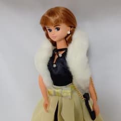 ジェニーちゃん 服 レモンイエロー ドレスのサムネイル