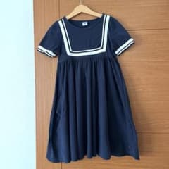 【PETIT BATEAU 】プチバトー140cm セーラーワンピースのサムネイル