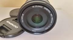 M.ZUIKO DIGITAL ED 40-150mm F4.0-5.6 Rのサムネイル