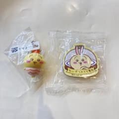 くら寿司 ちいかわ ビッくらポン フィギュア キーホルダー　マグネットのサムネイル