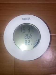 タニタ 温湿度計 デジタル 卓上 ホワイト TT-585 WH TANITAのサムネイル