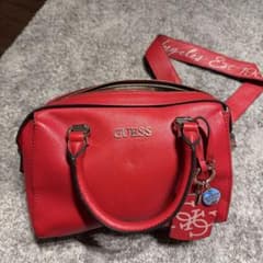 GUESS ショルダーバッグ レッドのサムネイル
