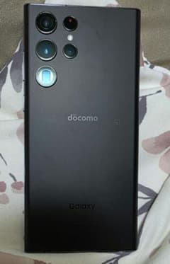 docomo Galaxy S22Ultraのサムネイル