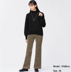GU コーデュロイフレアパンツのサムネイル