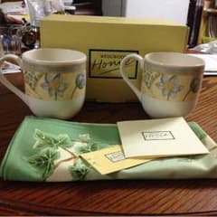 WEDGWOOD カップ&ランチョンマットのサムネイル