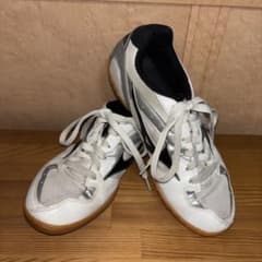卓球シューズ ミズノ 女子 23.5cmのサムネイル