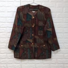 RA-RUMEE ジャケット ブラウン系 総柄 金ボタン レトロ レディースのサムネイル