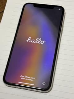 iPhone Xs 64GB 本体のサムネイル