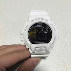 G-SHOCK ホワイトのサムネイル
