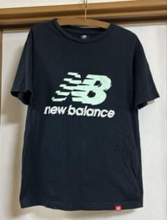 New Balance ニューバランス Tシャツ 黒　Sサイズ