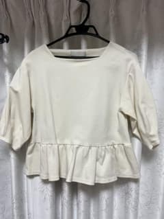 CELFORD ペプラム トップス ホワイトのサムネイル