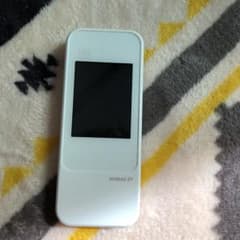 WiMAX2 NEXT W04 ポケットWiFiのサムネイル