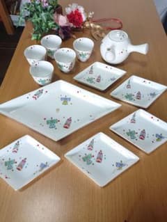 ★新品未使用品【庫山窯】前畑陶器、ひな祭り食器１２点セット、湯飲み、急須 ☆新品未使用品【庫山窯】前畑陶器、ひな祭り食器12点セット、湯飲み