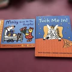 洋書 絵本 2冊セット Maisy Tuck Me Inのサムネイル
