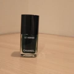 CHANELネイル限定色♯582フィクションのサムネイル