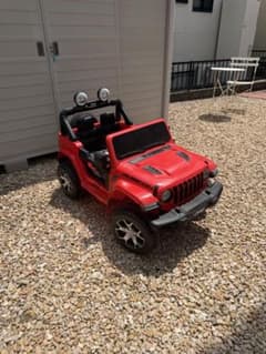 Jeep Rubicon 電動乗用カー レッド 乗用ラジコンのサムネイル