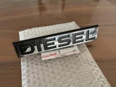 トヨタ純正 ランドクルーザー ランクル　DIESEL ディーゼル エンブレムのサムネイル