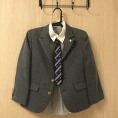 120センチ 男の子 フォーマルスーツ 上下セットのサムネイル