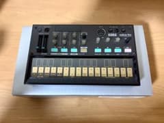 KORG volca fm 初代 シンセサイザー 本体 外箱付き - メルカリ