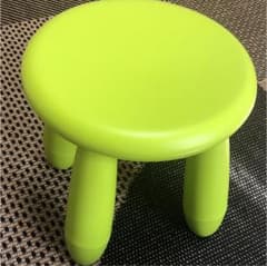IKEA 子供用スツールのサムネイル