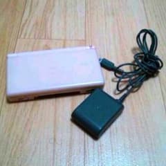 DSライト(充電器付き)格安!!♡のサムネイル