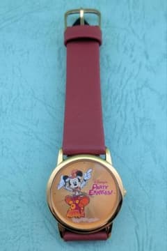 2001年『ディズニー・パーティーエクスプレス！』腕時計&ピンバッチ(非売品)のサムネイル
