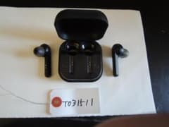 【ＵＳＥＤ】　ワイヤレスイヤホンのサムネイル