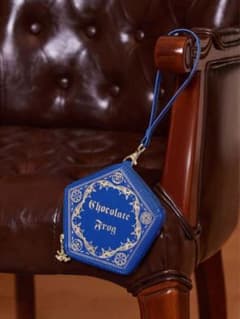 Harry Potter ハリーポッター チョコレートフロッグ ポーチ ブルーのサムネイル