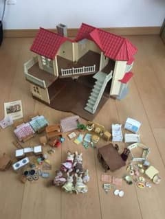 あかりの灯る大きなお家 シルバニアファミリーのサムネイル