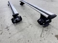 THULE ルーフキャリア プリウス50のサムネイル