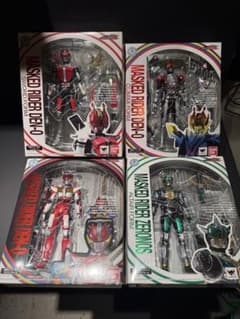 SHFiguarts 가면 라이더 전왕 4체 세트 피규어츠