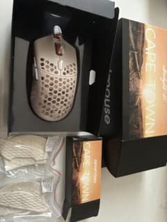 Finalmouse Ultralight 2 Cape Town 本体