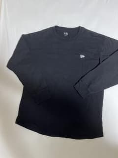 NEW ERA ブラック ロングスリーブ Tシャツ Mのサムネイル