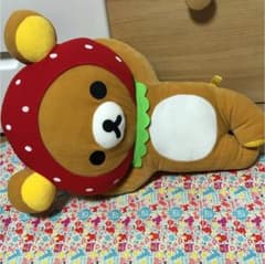 リラックマ♡イチゴぬいぐるみのサムネイル