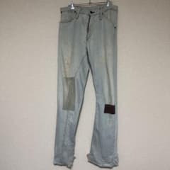 Levi’s RED だまし絵　ねじれ　ブーツカットデニムパンツのサムネイル