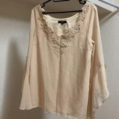 リエンダ トップスのサムネイル