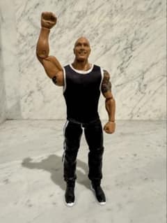 WWE ザ ロック ドウェイン ジョンソン プロレス フィギュア - メルカリ
