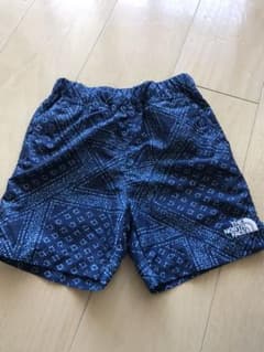 ぽん様専用　ノースフェイス 水着　モンベル パンツ100のサムネイル